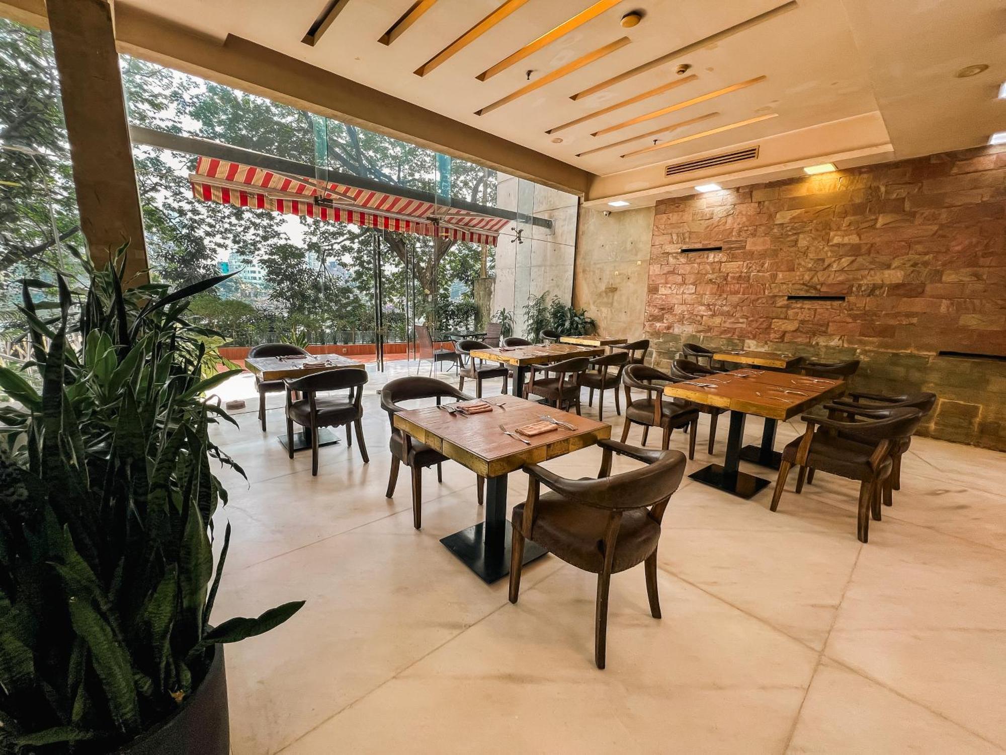 Coventina Lake Suites Dhaka Zewnętrze zdjęcie