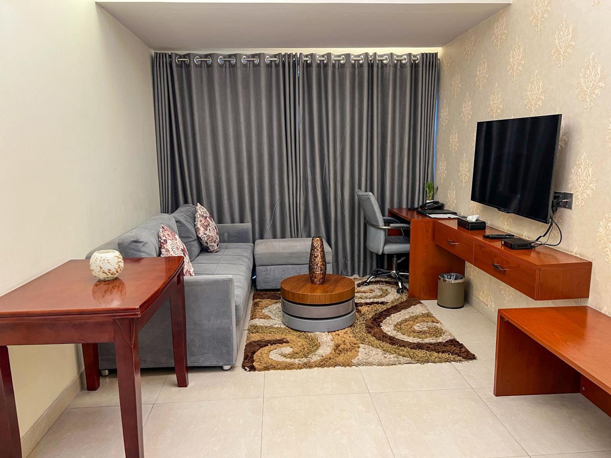Coventina Lake Suites Dhaka Zewnętrze zdjęcie
