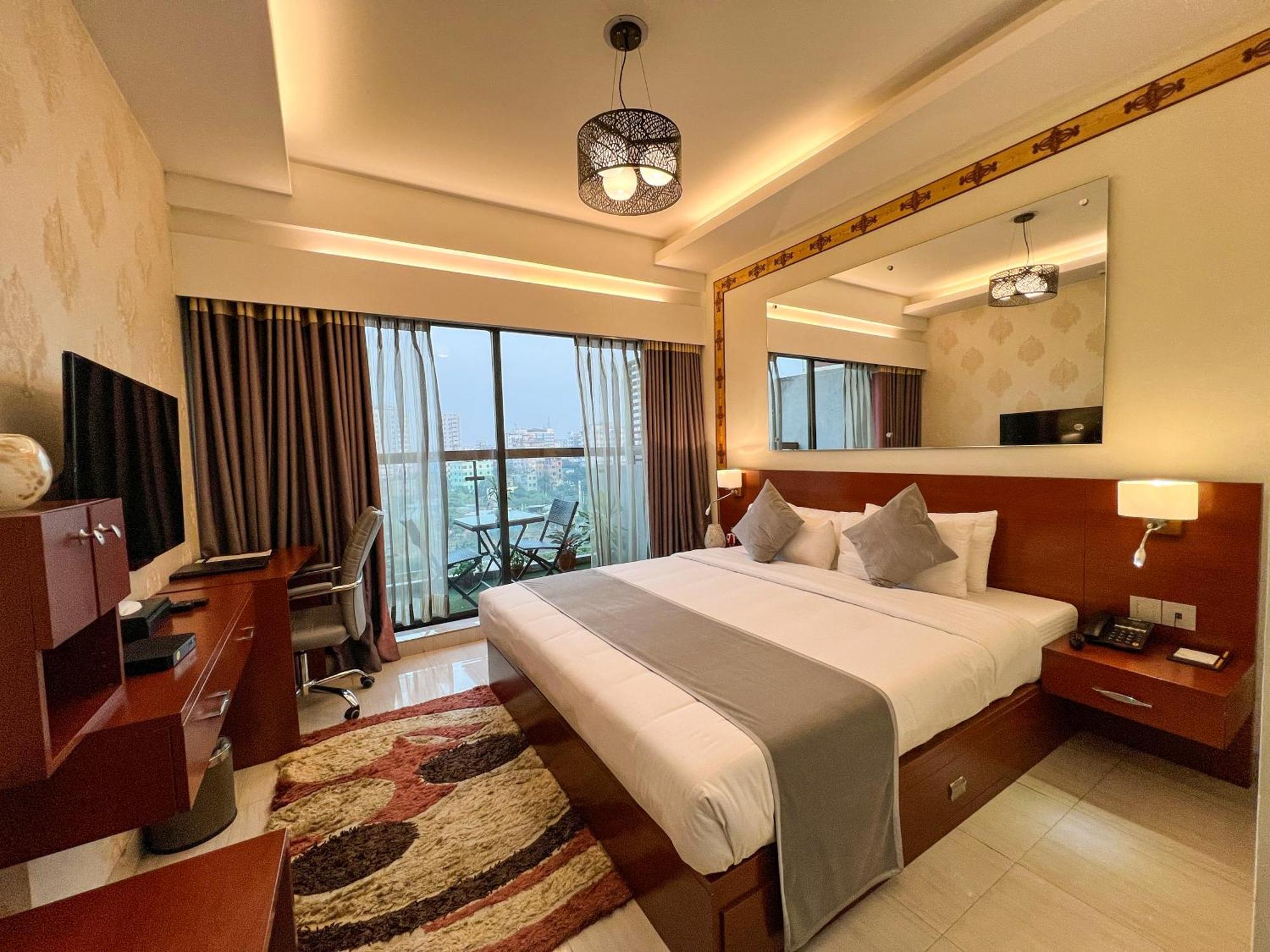 Coventina Lake Suites Dhaka Zewnętrze zdjęcie