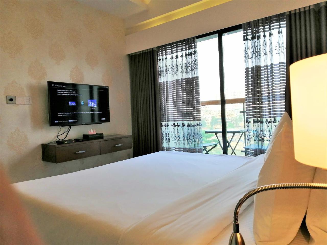 Coventina Lake Suites Dhaka Zewnętrze zdjęcie