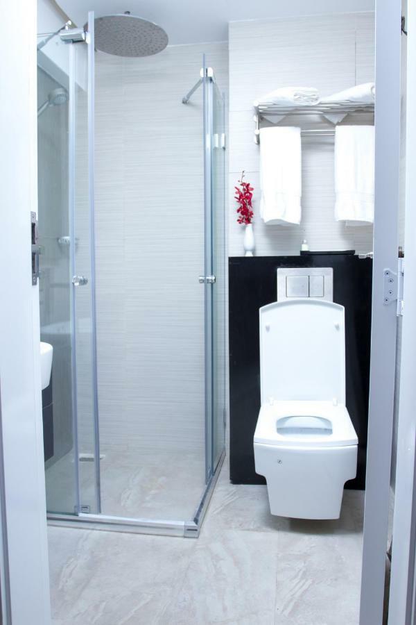 Coventina Lake Suites Dhaka Zewnętrze zdjęcie