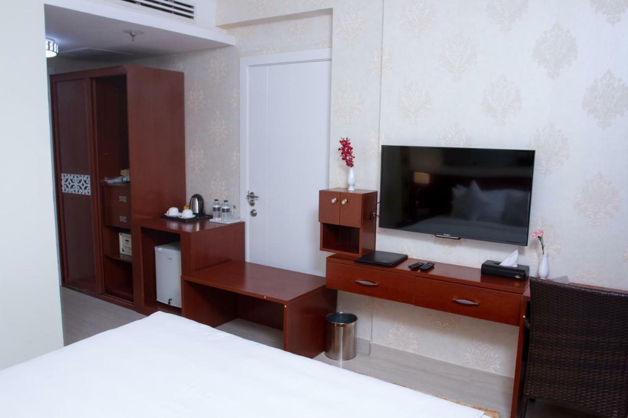 Coventina Lake Suites Dhaka Zewnętrze zdjęcie