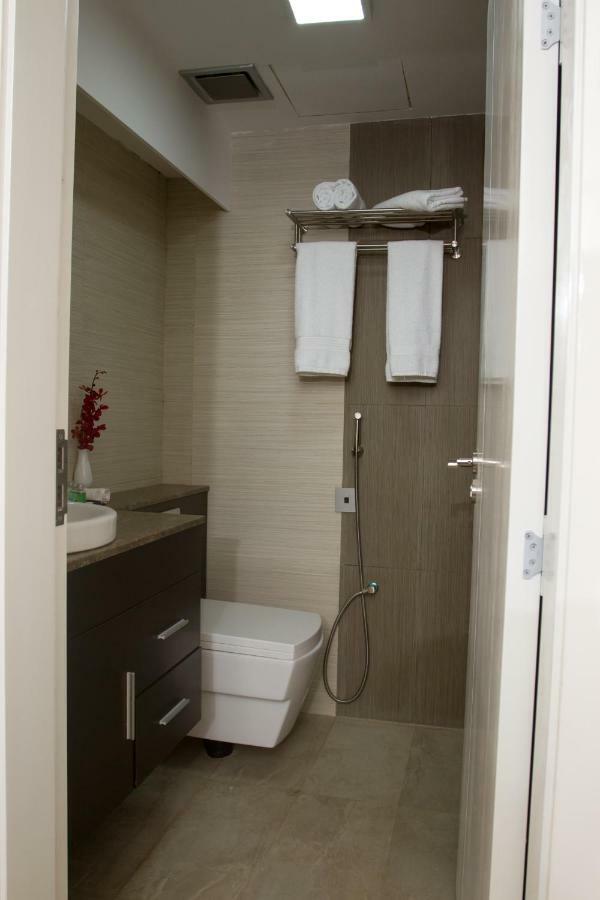 Coventina Lake Suites Dhaka Zewnętrze zdjęcie